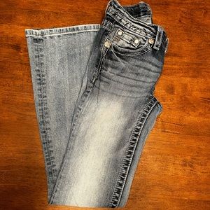 Miss Me Style: Boot Cut Size: 25